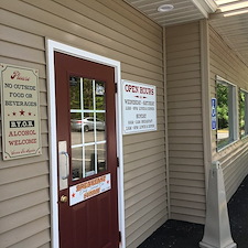 Commercial-Pressure-Washing-Cooks-Corner-Family-Restaurant-in-Henryville-PA 4