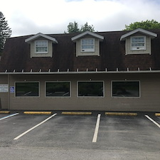 Commercial-Pressure-Washing-Cooks-Corner-Family-Restaurant-in-Henryville-PA 9